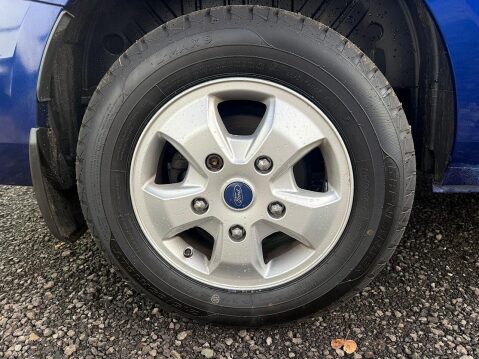 Ford Transit Custom 2.0 TDCi 290 Limited Panel Van 5dr Diesel Manual L2 H1 157 g/km, 128 bhp) 2 24