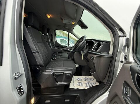 Ford Transit Custom 2.0 300 EcoBlue Limited Crew Van Double Cab 5dr Diesel Manual L1 H1 Euro 6 18