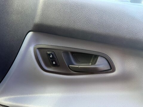 Ford Transit Custom 2.0 TDCi 310 Panel Van 5dr Diesel Manual L1 H1 (163 g/km, 104 bhp) 18