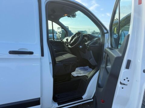 Ford Transit Custom 2.0 TDCi 310 Panel Van 5dr Diesel Manual L1 H1 (163 g/km, 104 bhp) 13