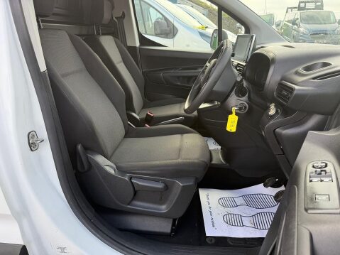 Vauxhall Combo 1.6 Turbo D 2300 Sportive Panel Van 4dr Diesel Manual L1 H1 Euro 6 (s/s) (1 14