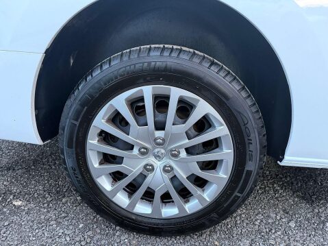 Vauxhall Vivaro 1.5 Turbo D 2900 Pro Panel Van 6dr Diesel Manual L2 H1 Euro 6 (s/s) (100 ps 22