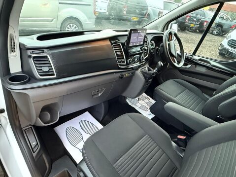 Ford Transit Custom 2.0 300 EcoBlue Limited Crew Van Double Cab 5dr Diesel Manual L2 H1 Euro 6 63