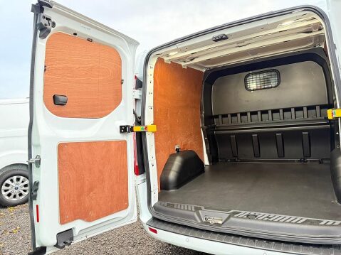 Ford Transit Custom 2.0 300 EcoBlue Limited Crew Van Double Cab 5dr Diesel Manual L2 H1 Euro 6 76