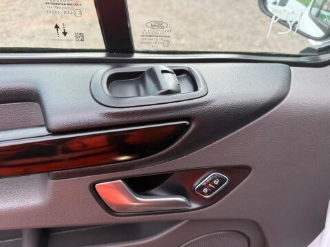 Ford Transit Custom 2.0 300 EcoBlue Limited Crew Van Double Cab 5dr Diesel Manual L2 H1 Euro 6 36