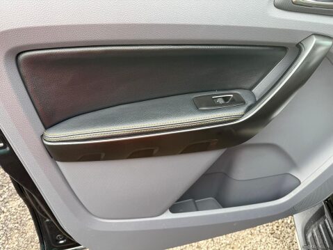 Ford Ranger 3.2 TDCi Wildtrak Pickup Double Cab 4dr Diesel Auto 4WD Euro 5 (200 ps) 39