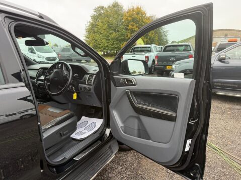 Ford Ranger 3.2 TDCi Wildtrak Pickup Double Cab 4dr Diesel Auto 4WD Euro 5 (200 ps) 31