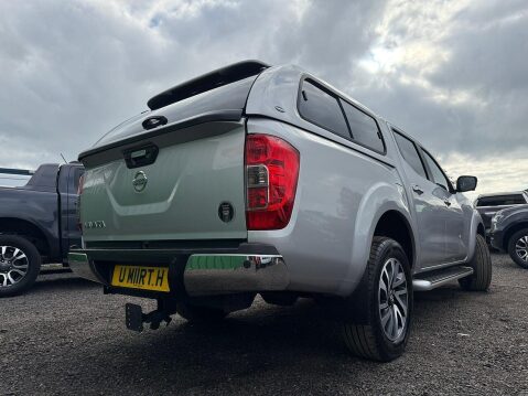 Nissan Navara 2.3 dCi Tekna Pickup Double Cab 4dr Diesel Auto 4WD Euro 6 (190 ps) 17