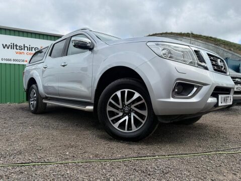 Nissan Navara 2.3 dCi Tekna Pickup Double Cab 4dr Diesel Auto 4WD Euro 6 (190 ps) 2