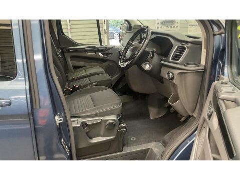 Ford Transit Custom 2.0 320 EcoBlue Limited Crew Van Double Cab 5dr Diesel Manual L2 H1 Euro 6 13