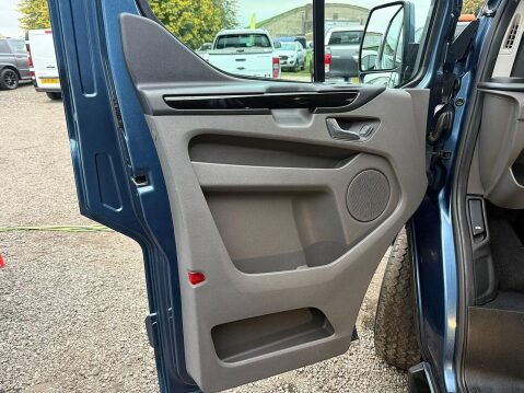 Ford Transit Custom 2.0 320 EcoBlue Limited Crew Van Double Cab 5dr Diesel Manual L2 H1 Euro 6 44