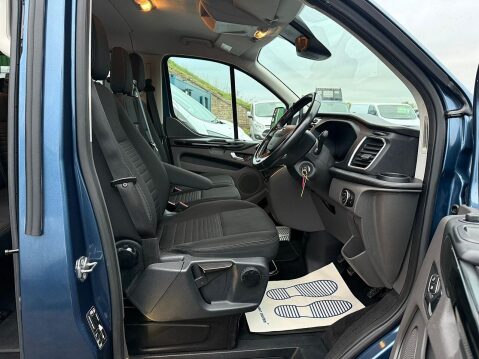 Ford Transit Custom 2.0 320 EcoBlue Limited Crew Van Double Cab 5dr Diesel Manual L2 H1 Euro 6 15