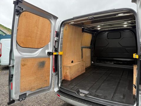 Ford Transit Custom 2.0 300 EcoBlue Limited Panel Van 5dr Diesel Manual L1 H1 Euro 6 (s/s) (130 40