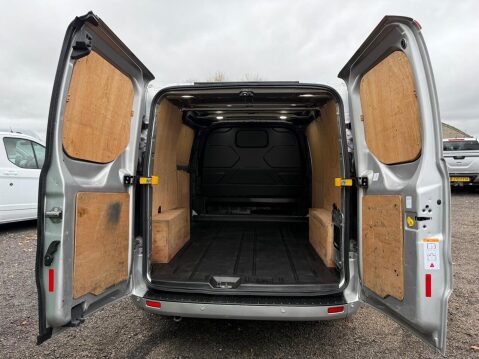 Ford Transit Custom 2.0 300 EcoBlue Limited Panel Van 5dr Diesel Manual L1 H1 Euro 6 (s/s) (130 38