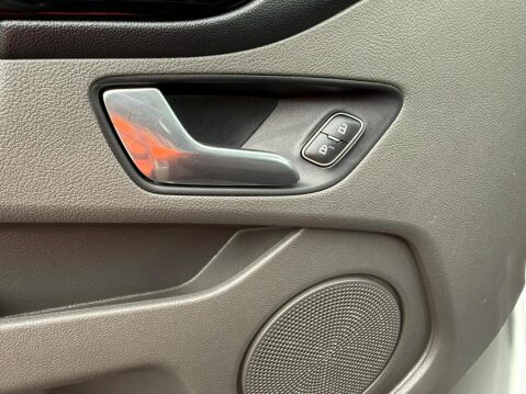 Ford Transit Custom 2.0 300 EcoBlue Limited Panel Van 5dr Diesel Manual L1 H1 Euro 6 (s/s) (130 26