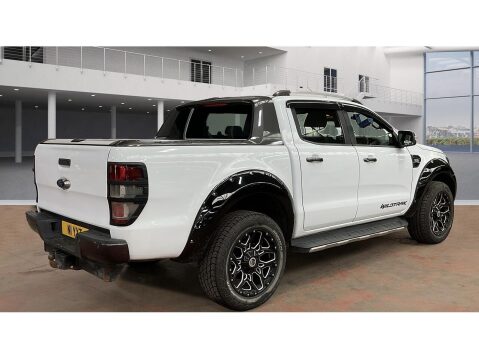 Ford Ranger 3.2 TDCi Wildtrak Pickup Double Cab 4dr Diesel Auto 4WD Euro 5 (200 ps) 4
