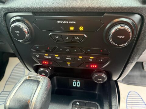 Ford Ranger 3.2 TDCi Wildtrak Pickup Double Cab 4dr Diesel Auto 4WD Euro 6 (s/s) (200 p 28