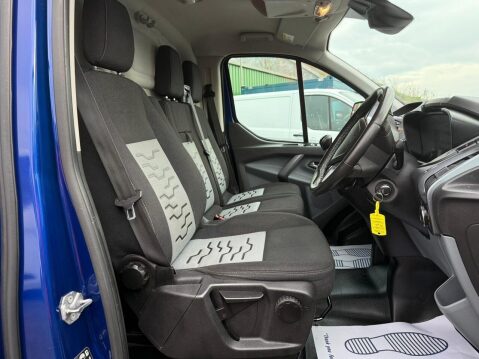 Ford Transit Custom 2.0 TDCi 270 Limited Panel Van 5dr Diesel Manual L1 H1 (163 g/km, 128 bhp) 13