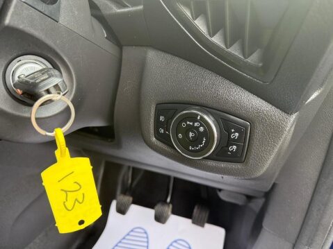 Ford Transit Connect 1.5 TDCi 240 Limited Panel Van 5dr Diesel Manual L2 H1 (119 g/km, 118 bhp) 19