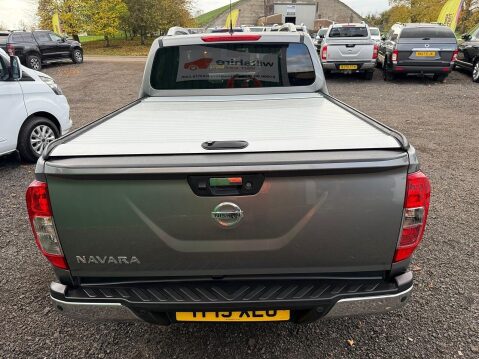 Nissan Navara 2.3 dCi Tekna Pickup Double Cab 4dr Diesel Auto 4WD Euro 6 (190 ps) 64