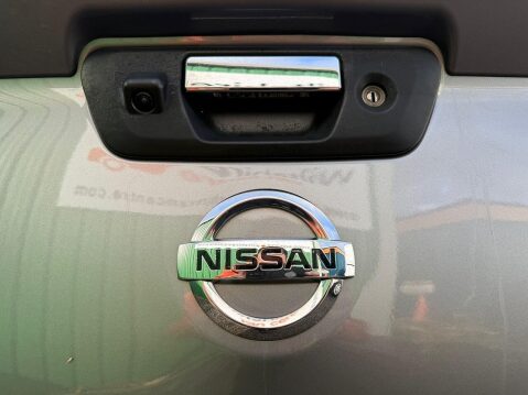 Nissan Navara 2.3 dCi Tekna Pickup Double Cab 4dr Diesel Auto 4WD Euro 6 (190 ps) 63