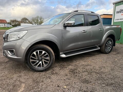 Nissan Navara 2.3 dCi Tekna Pickup Double Cab 4dr Diesel Auto 4WD Euro 6 (190 ps) 57