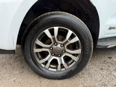 Ford Ranger 3.2 TDCi Wildtrak Pickup Double Cab 4dr Diesel Auto 4WD Euro 5 (200 ps) 19