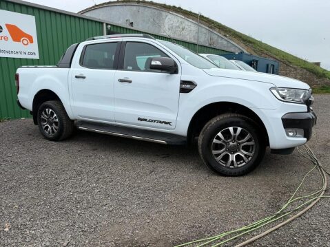 Ford Ranger 3.2 TDCi Wildtrak Pickup Double Cab 4dr Diesel Auto 4WD Euro 5 (200 ps) 61