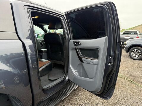 Ford Ranger 3.2 TDCi Wildtrak Pickup Double Cab 4dr Diesel Auto 4WD Euro 5 (200 ps) 38