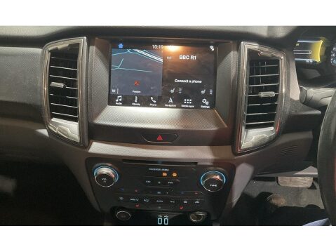 Ford Ranger 3.2 TDCi Wildtrak Pickup Double Cab 4dr Diesel Auto 4WD Euro 5 (200 ps) 27