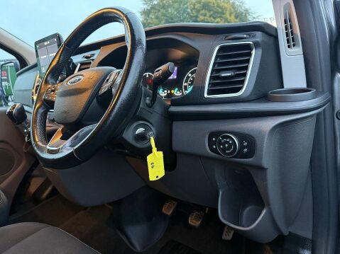 Ford Transit Custom 2.0 300 EcoBlue Limited Panel Van 5dr Diesel Manual L1 H1 Euro 6 (s/s) (130 24