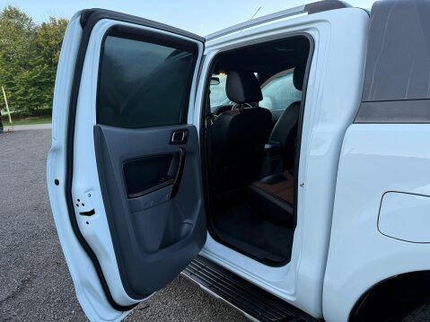 Ford Ranger 3.2 TDCi Wildtrak Pickup Double Cab 4dr Diesel Auto 4WD Euro 5 (200 ps) 41