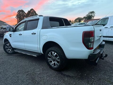Ford Ranger 3.2 TDCi Wildtrak Pickup Double Cab 4dr Diesel Auto 4WD Euro 5 (200 ps) 6
