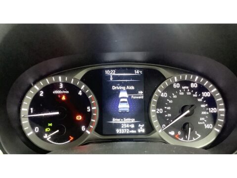 Nissan Navara 2.3 dCi Tekna Pickup Double Cab 4dr Diesel Manual 4WD Euro 6 (s/s) (190 ps) 10