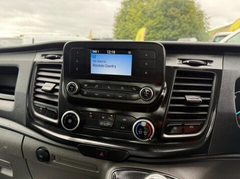 Ford Transit 350 EcoBlue HD Leader tipper twin wheel AIRCON 2dr Diesel Manual RWD L2 Eu 25