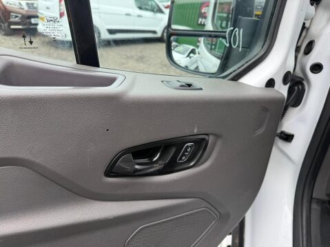 Ford Transit 350 EcoBlue HD Leader tipper twin wheel AIRCON 2dr Diesel Manual RWD L2 Eu 28