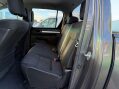 Toyota Hilux 2.4 D-4D Invincible Pickup Double Cab 4dr Diesel Auto 4WD Euro 6 (s/s) (TSS 35