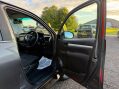 Toyota Hilux 2.4 D-4D Invincible Pickup Double Cab 4dr Diesel Auto 4WD Euro 6 (s/s) (TSS 44