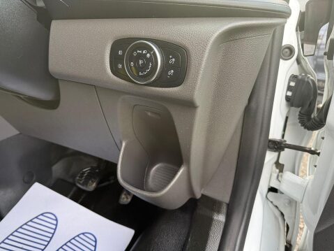 Ford Transit Custom 2.0 300 EcoBlue Limited Panel Van 5dr Diesel Auto L1 H1 Euro 6 (s/s) (130 p 14