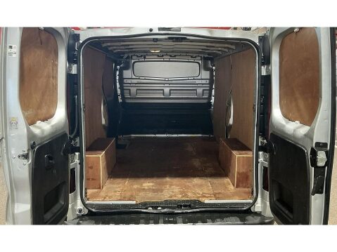 Vauxhall Vivaro 1.6 CDTi 2900 Sportive Panel Van 5dr Diesel Manual L2 H1 Euro 6 (120 ps) 26