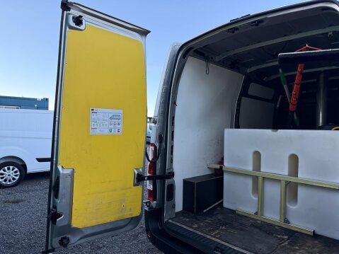 Vauxhall Movano 2.3 CDTi 3500 Panel Van 5dr Diesel Manual FWD L2 H2 Euro 6 (110 ps) 49