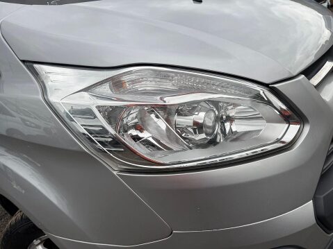 Ford Transit Custom 2.0 TDCi 290 Limited Panel Van 5dr Diesel Manual L2 H1 (157 g/km, 128 bhp) 50