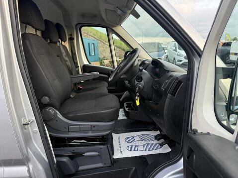 Citroen Relay 2.2 BlueHDi 35 Enterprise Edition Panel Van 5dr Diesel Manual L3 High Roof 14