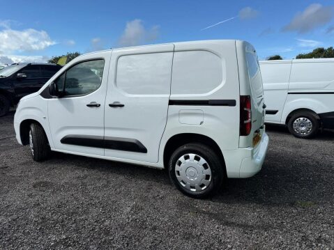 Vauxhall Combo 1.6 Turbo D 2300 Sportive Panel Van 4dr Diesel Manual L1 H1 Euro 6 (s/s) (1 11