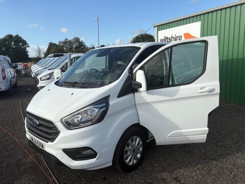 Ford Transit Custom 2.0 300 EcoBlue Limited Panel Van 5dr Diesel Manual L2 H1 Euro 6 (s/s) (130 19