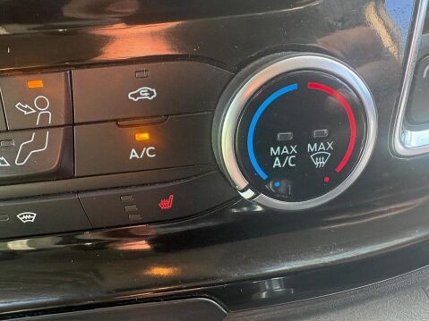 Ford Transit Custom 2.0 300 EcoBlue Limited Panel Van 5dr Diesel Manual L2 H1 Euro 6 (s/s) (130 9