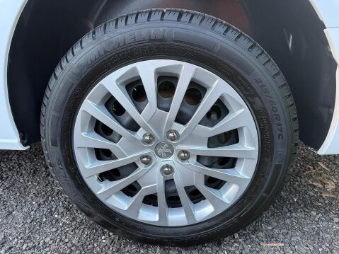 Peugeot Expert 1.5 BlueHDi 1000 Asphalt Premium + Long Panel Van 6dr Diesel Manual LWB Eur 28