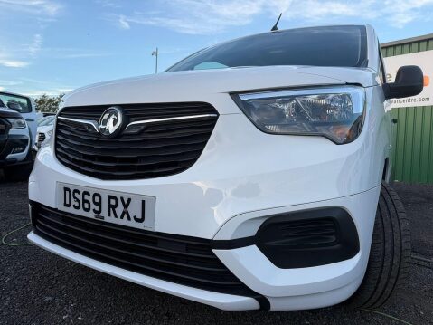 Vauxhall Combo 1.6 Turbo D 2300 Sportive Panel Van 4dr Diesel Manual L1 H1 Euro 6 (s/s) (1 68