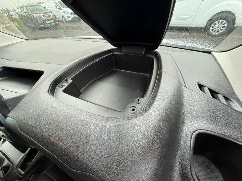 Vauxhall Combo 1.6 Turbo D 2300 Sportive Panel Van 4dr Diesel Manual L1 H1 Euro 6 (s/s) (1 63