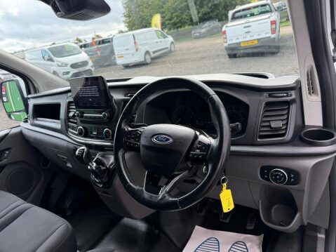 Ford Transit Custom LTD WHEELS 280 EcoBlue Trend L1 2.0 5dr Panel Van Manual Diesel 31